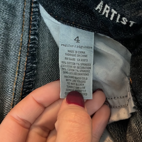 American Eagle Jean Capris - Picture 4 of 4